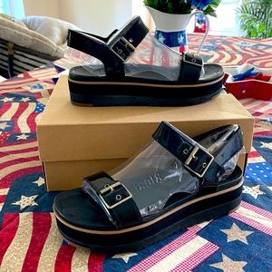 Like-new Ugg platform patent leather sandals, size 8.